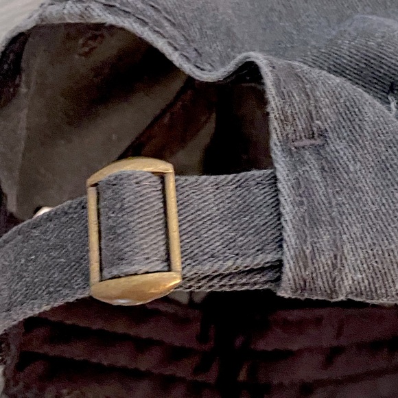 St Augustine T Shirt and Hat - Picture 5 of 9